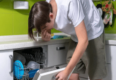 بوی بد فاضلاب ماشین ظرفشویی